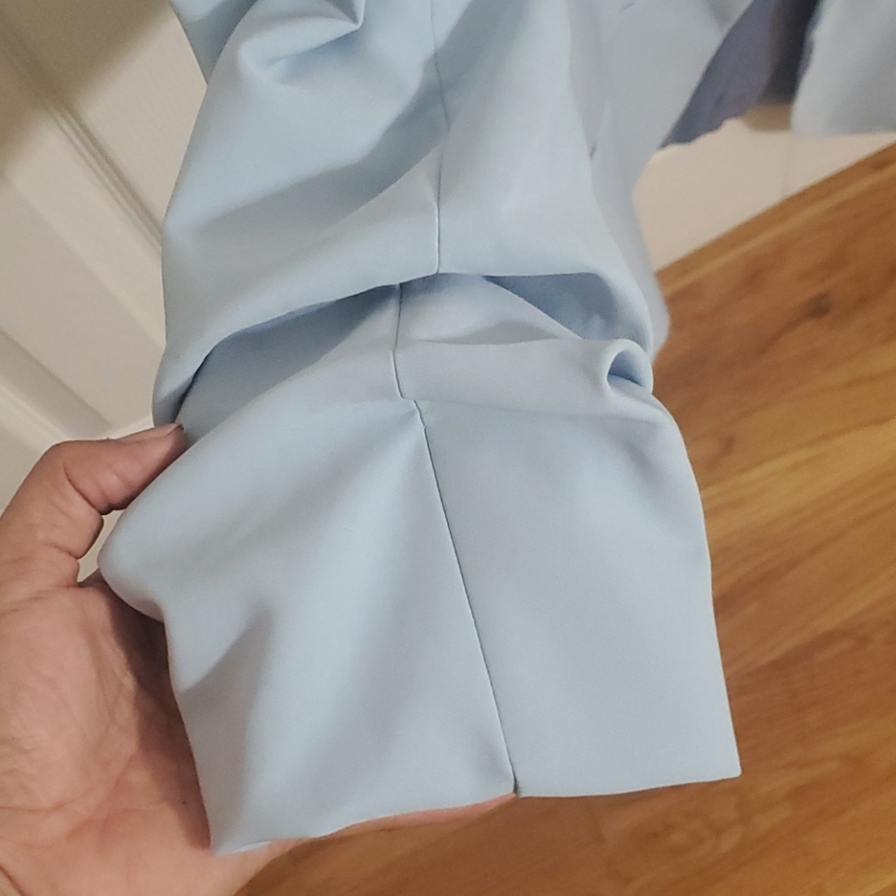 Blazer - Picture 7 of 7